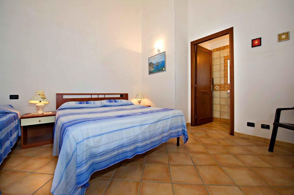 Blunda Holiday Home Castellammare del Golfo Værelse billede