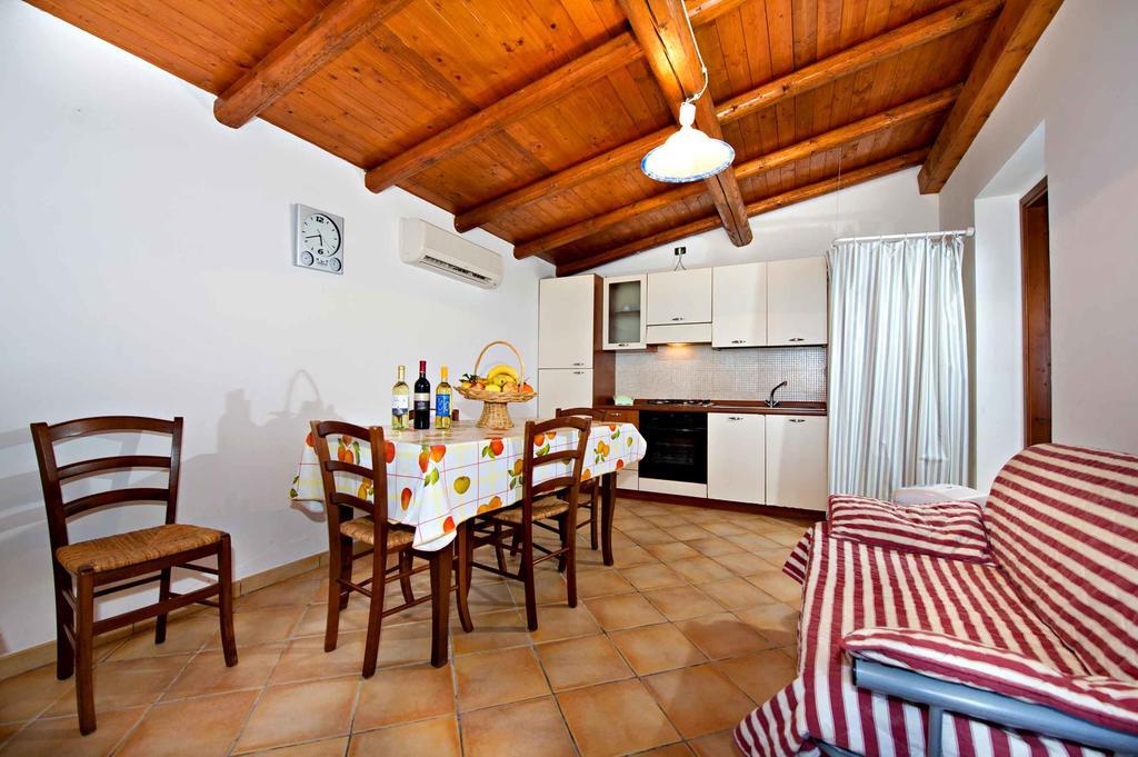 Blunda Holiday Home Castellammare del Golfo Eksteriør billede