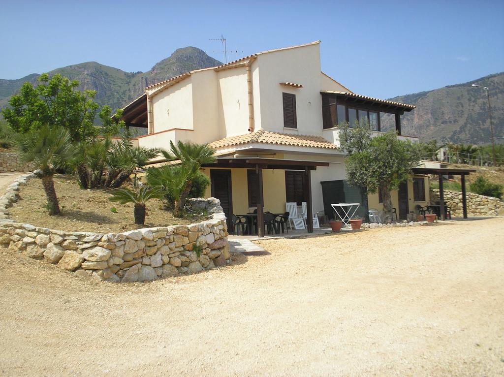 Blunda Holiday Home Castellammare del Golfo Eksteriør billede