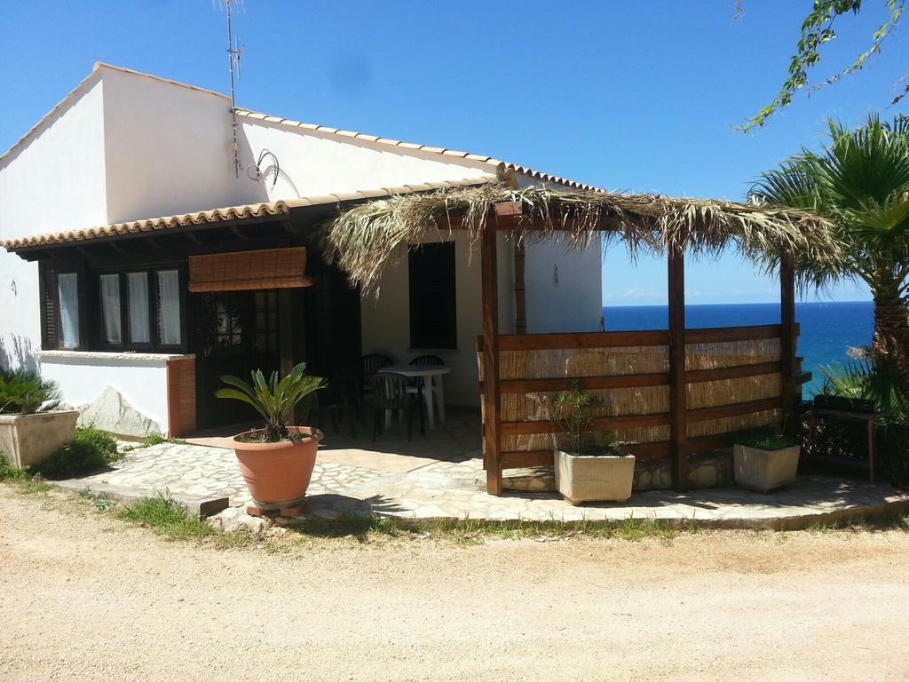 Blunda Holiday Home Castellammare del Golfo Eksteriør billede